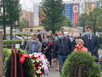 8 сентября - День памяти жертв блокады.